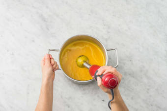 Réduire en velouté