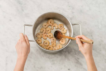 Saisir les crevettes