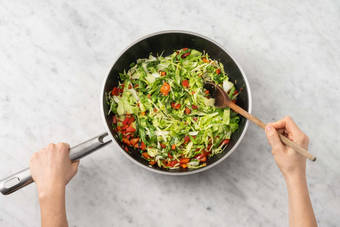 Faire sauter les légumes