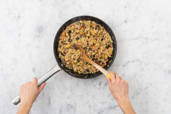 Ajouter les légumes