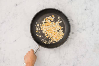 Griller les amandes effilées
