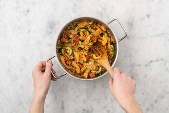 Salat fertig stellen