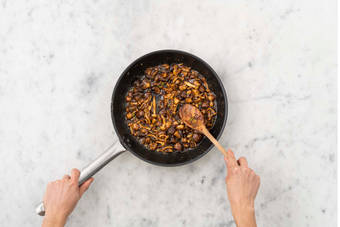 Paddenstoelen bakken