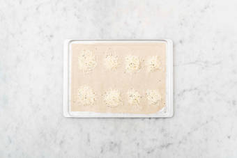 Hart-Käse-Chips zubereiten