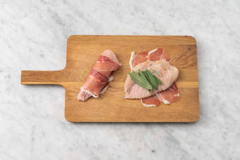 Förbered saltimbocca