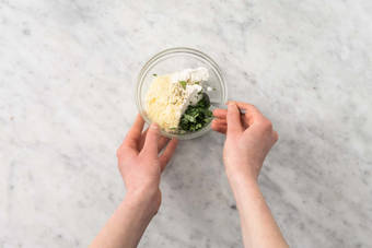 Make ricotta mixture