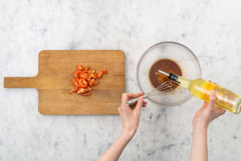 Faire la vinaigrette