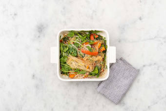 Nudeln fertigstellen