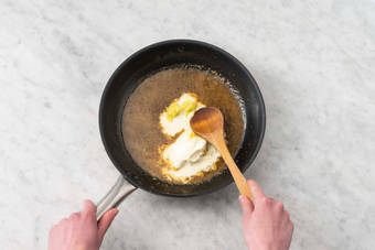 Make lemon cream sauce