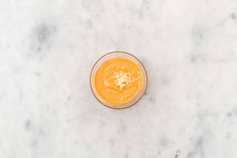 Chipotle Dip anrühren