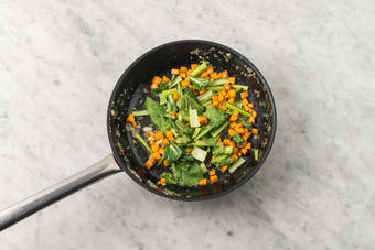 Stek pak choi & vitlök