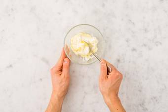 Préparer la mayonnaise au gingembre