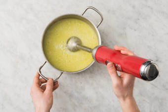 Soep op smaak brengen