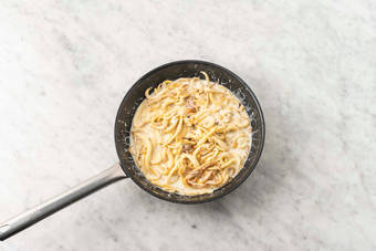 Spätzlepfanne fertigstellen