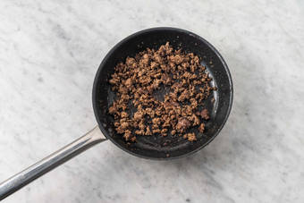 Cook beef and creamy chive sauce