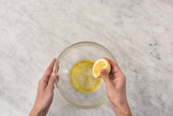 Préparer la vinaigrette