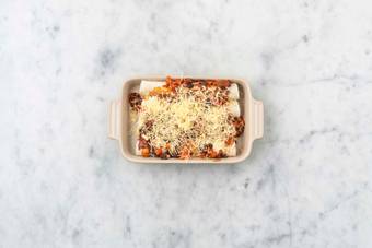 Préparez le plat d'enchiladas