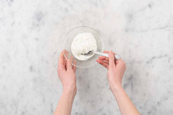 Zitronen-Joghurt-Sauce