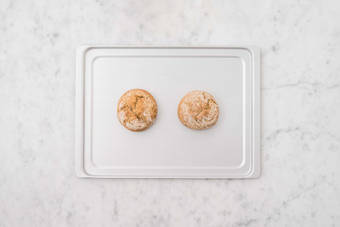 Enfourner le petit pain