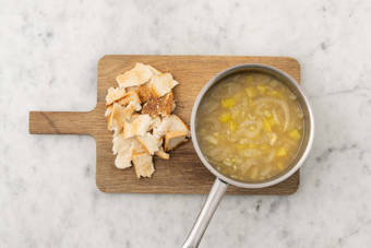 Creare la base di pane