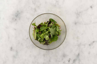 Assaisonner la salade