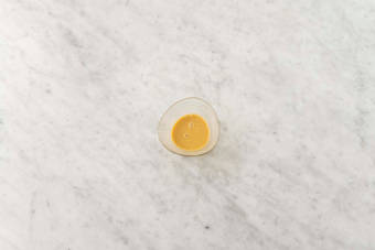 Preparare la salsa al miele