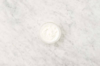 Fare la salsa yogurt