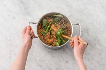 Ajouter les épinards