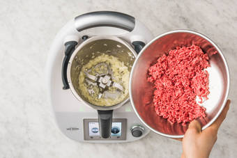 Gehacktes zubereiten