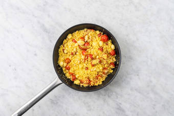 Insaporire il couscous