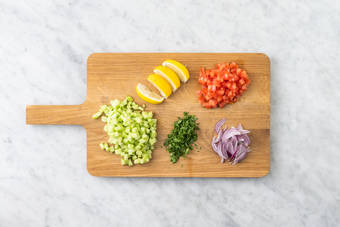 Tagliare gli ingredienti