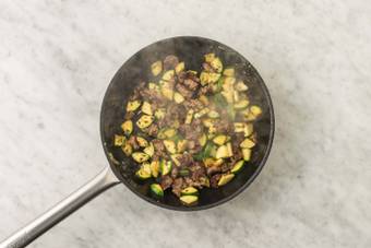 Fry the Lamb and Veg