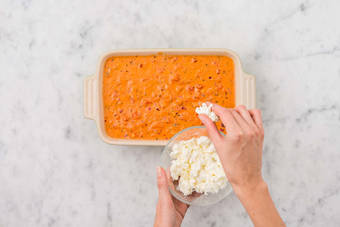 Apprêter le plat à four