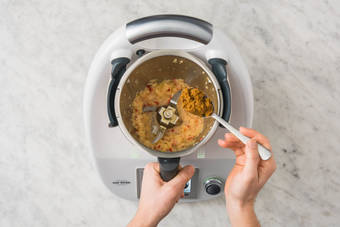 Thai-Curry zubereiten