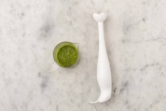 Für das Kräuterpesto