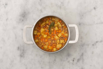 Preparare il sugo di cottura