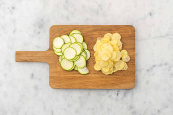 Tagliare gli ingredienti