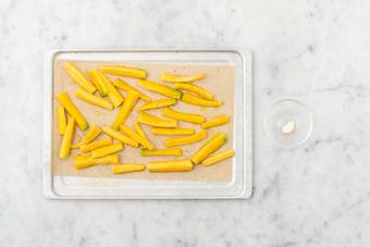 Karottenpommes rösten