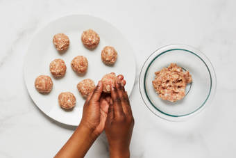 Form Meatballs