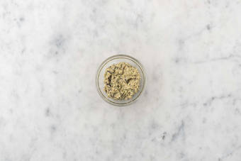 Preparare la crema di melanzane