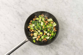 Stek sopp og pak choi