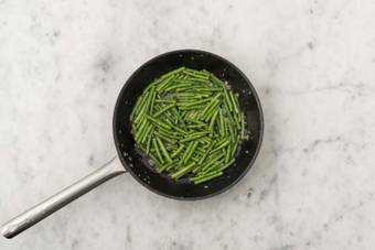 Poêler les haricots verts