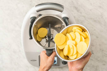 Für das Kartoffelpüree