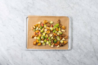 Bak rosenkål og eple