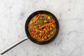 Make sauce and finish chicken