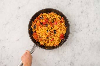 Mix in the Veg and Pasta