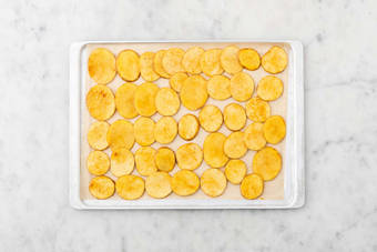 Für die Blechkartoffeln