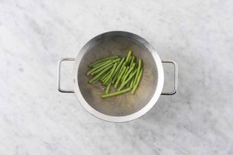 Cuire les haricots verts