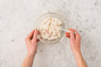 Hähnchen marinieren