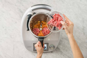 Rindshackfleisch dünsten